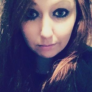 Meet your Posher, Alycia